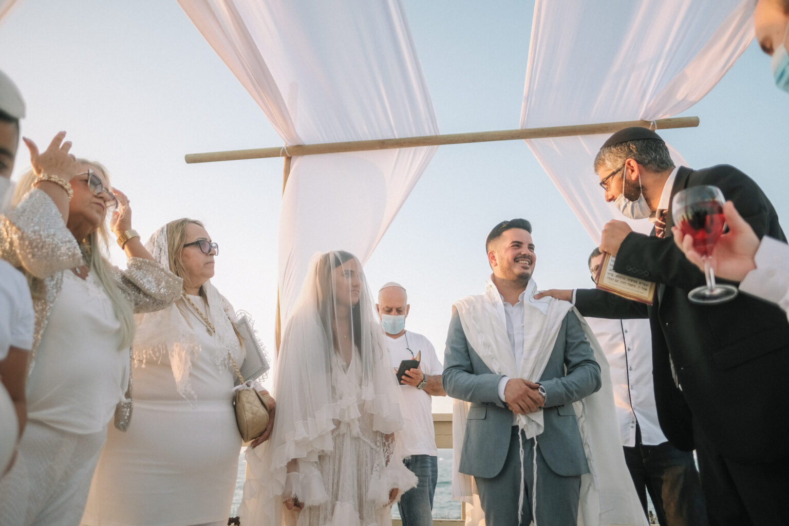 תמונות מהחופה לייב מומנטס